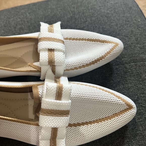 Women's White Pointed Toe Slip-On Flats with Tan Trim Never Worn - Picture 2 of 5
